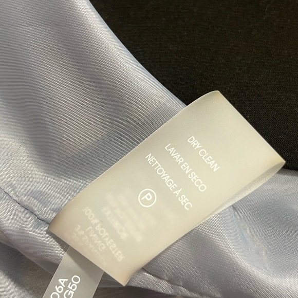 Calvin Klein Black Two-Button Blazer Size 8 - Picture 14 of 14